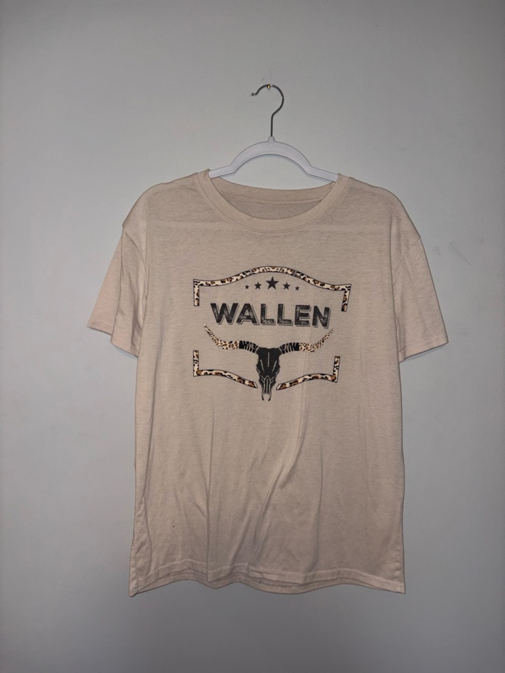 Morgan Wallen ~ Cream T-Shirt